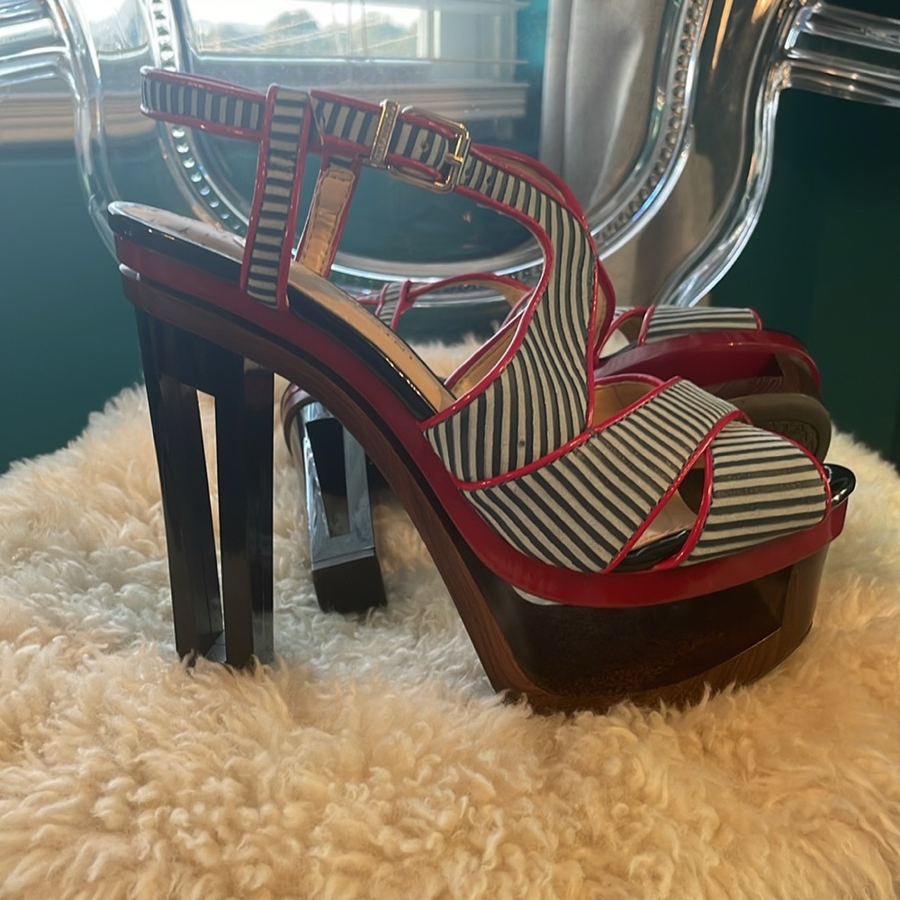 Gianni Bini super sexy red white and blue platform stiletto heel SZ 7.5 - Picture 8 of 8